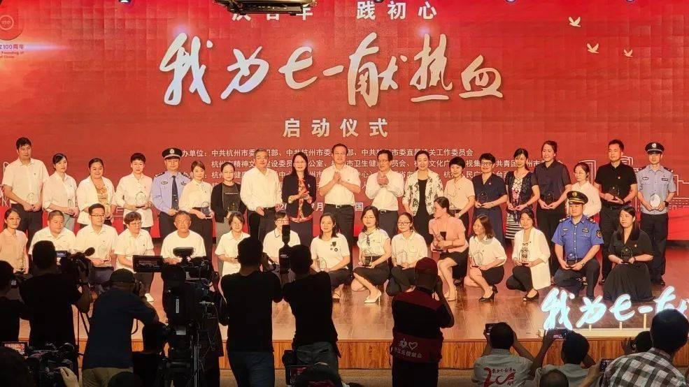 菏泽鲁西新区佃户屯司法所开展“法律赶大集”普法宣传活动